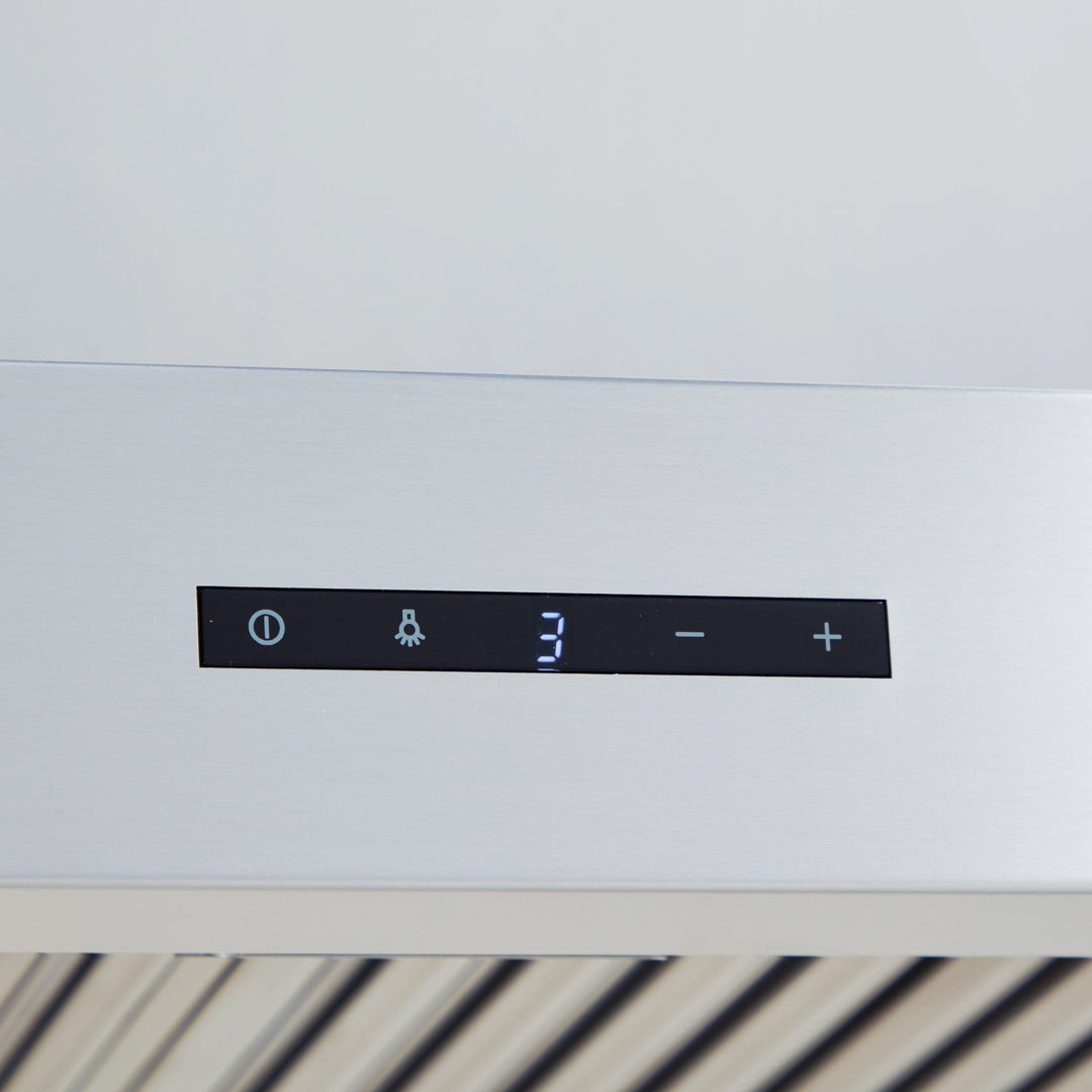 Lusso - Wall Hood; Semi-Professional - Luxair Cooker Hoods Limited