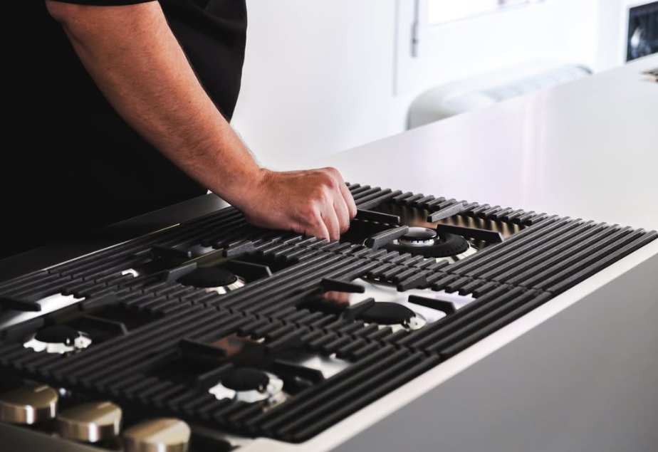 Flush Fit seamless integration to your worktop